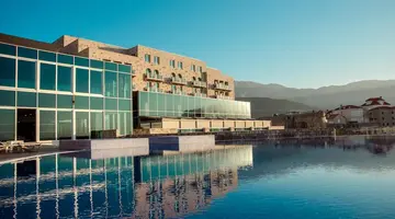 Avala Resort & Villas