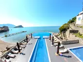 Avala Resort & Villas