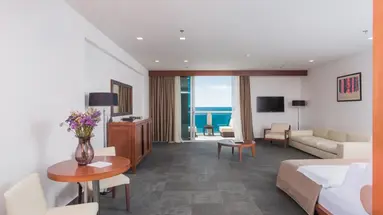 Avala Resort & Villas