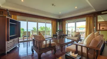 Avalon Beach Resort