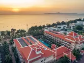 Avalon Beach Resort