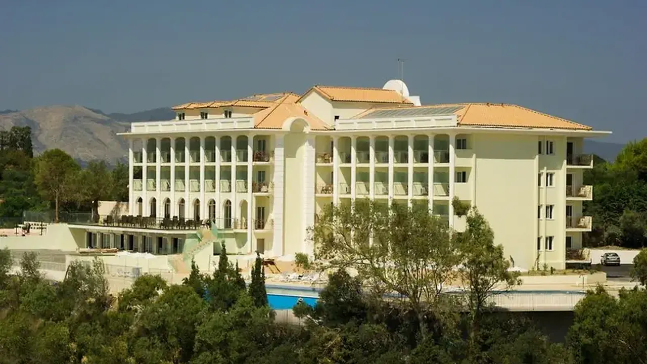 Avalon Palace Hotel