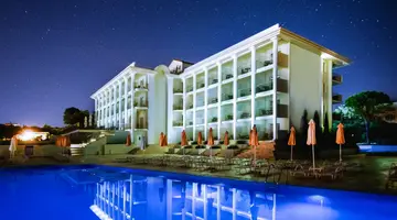 Avalon Palace Hotel