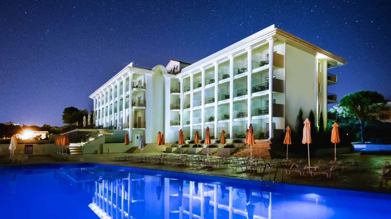 Avalon Palace Hotel