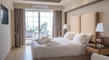 Avalon Palace Hotel