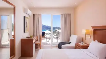 Avalon Palace Hotel