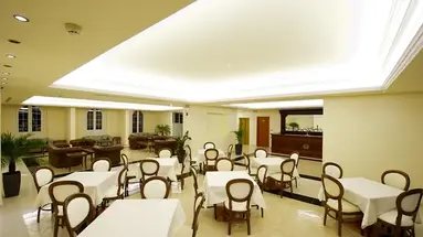 Avalon Palace Hotel