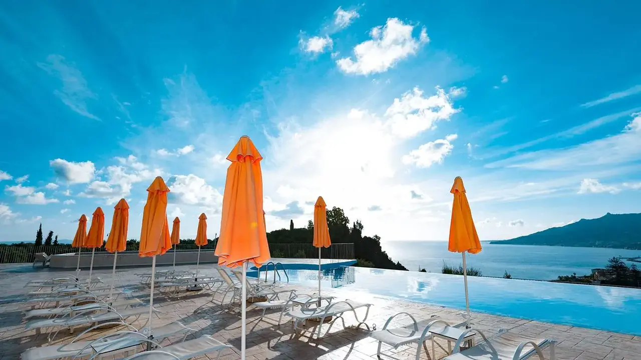 Avalon Palace Hotel