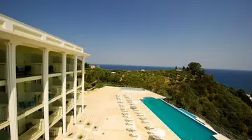 Avalon Palace Hotel