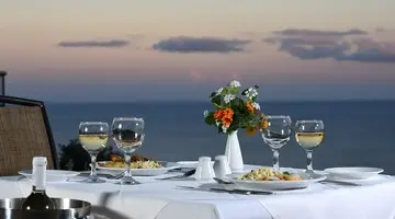 Avalon Palace Hotel