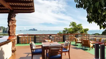 AVANI AO NANG CLIFF KRABI RESORT