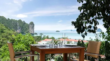 Avani Ao Nang Cliff Krabi Resort