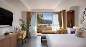 AVANI AO NANG CLIFF KRABI RESORT