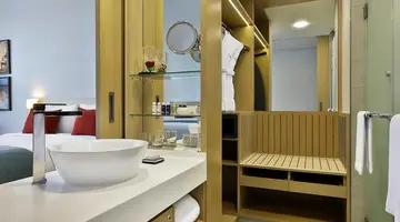 AVANI HOTEL IBN BATTUTA MALL