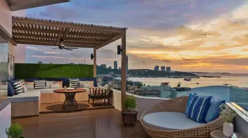 Avani Pattaya Resort