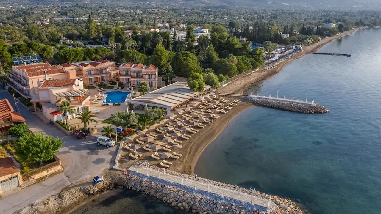 Avantis Suites Hotel