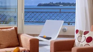 Avantis Suites Hotel