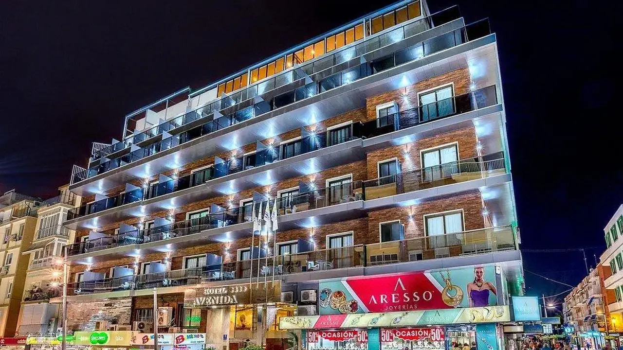 Avenida Hotel