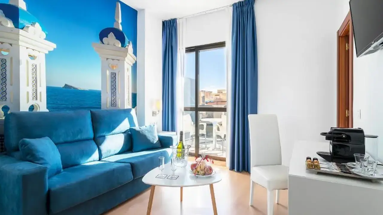 Avenida Hotel