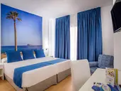 Avenida Hotel