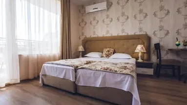 Avenue Deluxe Aparthotel