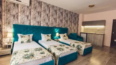 Avenue Deluxe Aparthotel
