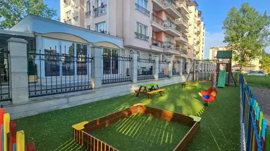 AVENUE DELUXE