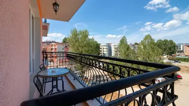 AVENUE DELUXE