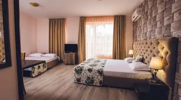 AVENUE DELUXE