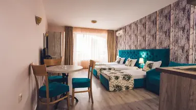 AVENUE DELUXE