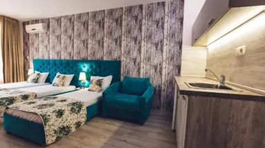 AVENUE DELUXE