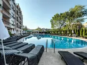 AVENUE DELUXE