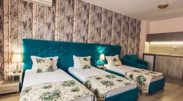 AVENUE DELUXE