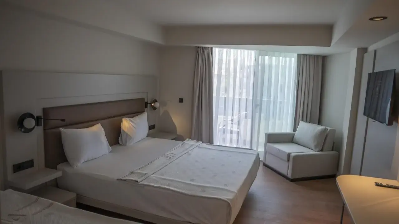 Avia Resort and Spa