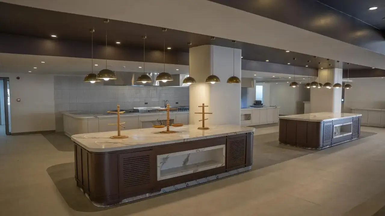 Avia Resort and Spa
