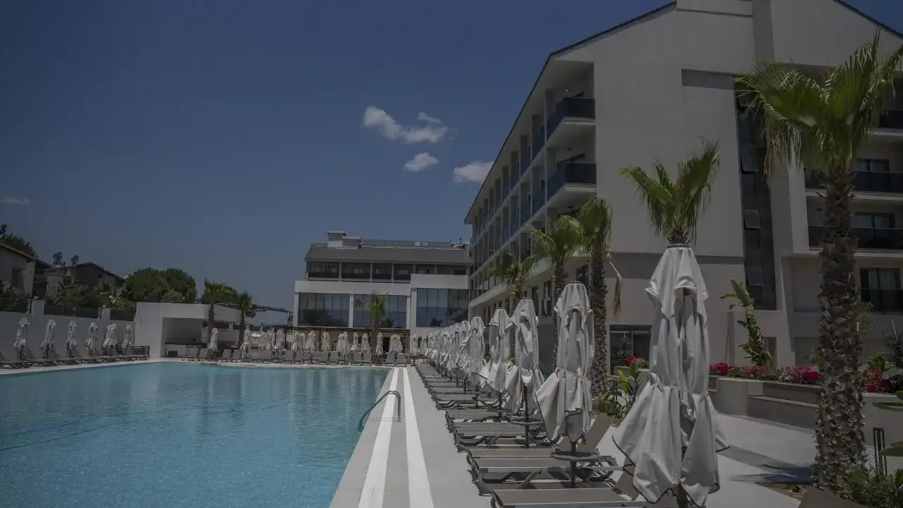 Avia Resort and Spa