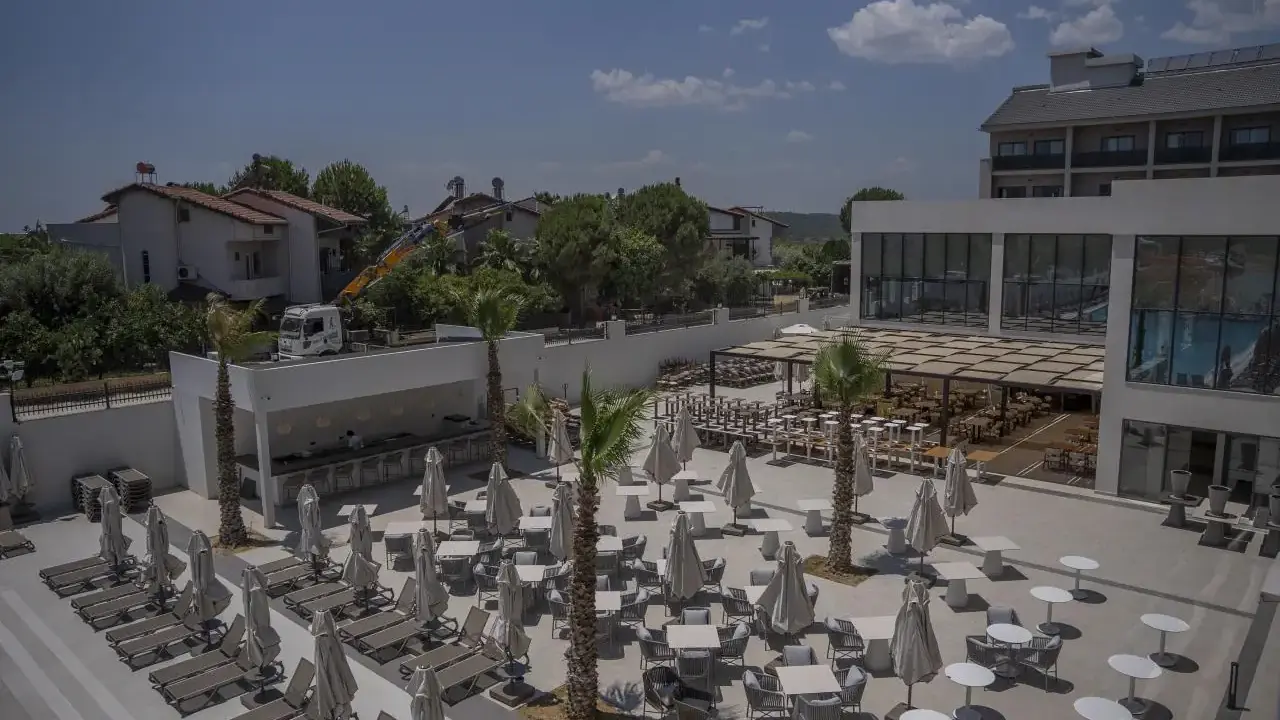 Avia Resort and Spa