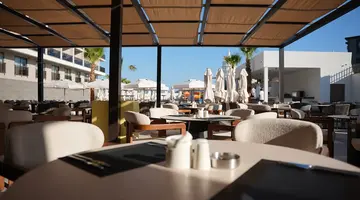 AVIA RESORT & SPA