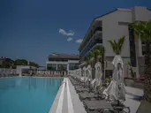 AVIA RESORT & SPA