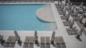 AVIA RESORT & SPA