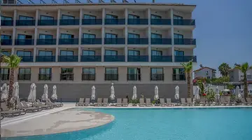 AVIA RESORT & SPA
