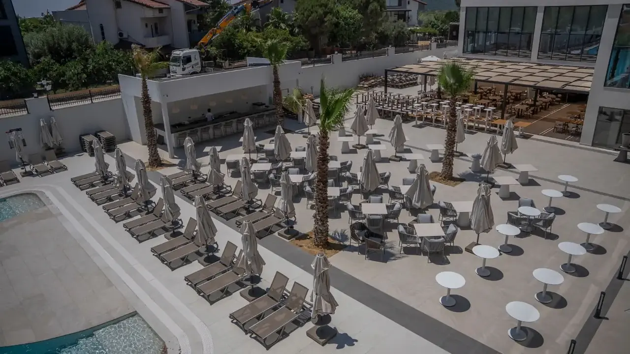 AVIA RESORT & SPA