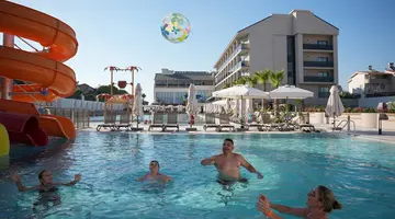 AVIA RESORT & SPA