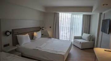 AVIA RESORT & SPA