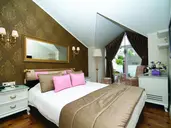Avicenna Hotel
