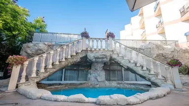 Avlida Hotel