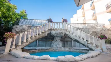 Avlida Hotel