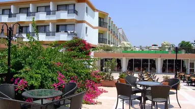 Avlida Hotel