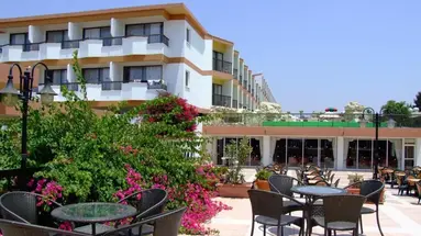 Avlida Hotel