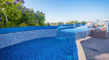 Avlida Hotel